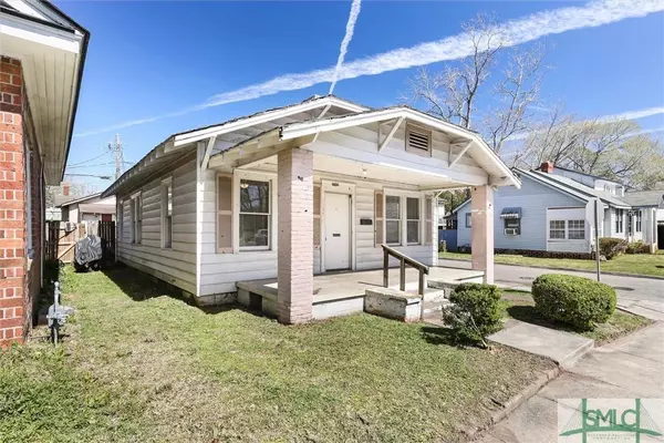 2201 Barnard ST, Savannah, GA 31401