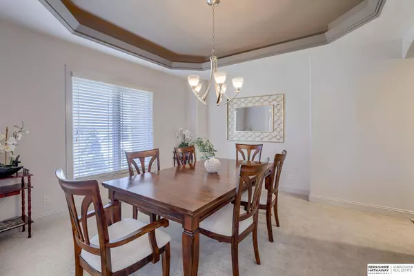 1331 S 210 Street, Elkhorn, NE 68022