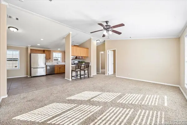 101 County Road 5605, Castroville, TX 78009