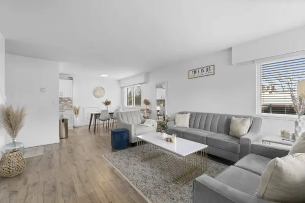 13530 Hilton RD #204, Surrey, BC V3R 5J4