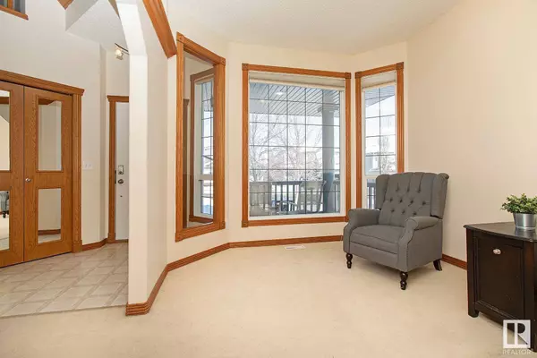 137 REICHERT DR, Beaumont, AB T4X 1S2