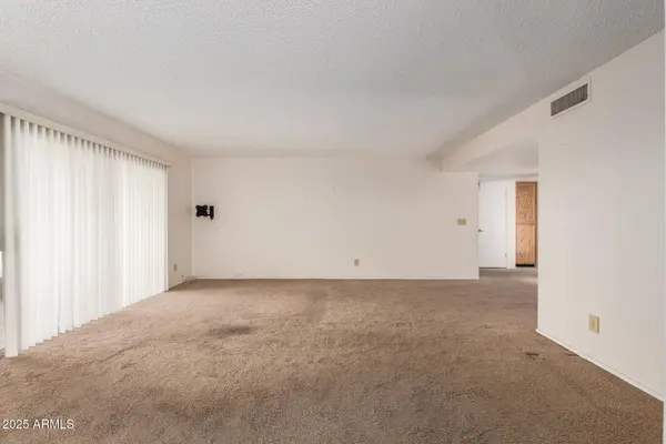 26438 S PINEWOOD Drive, Sun Lakes, AZ 85248