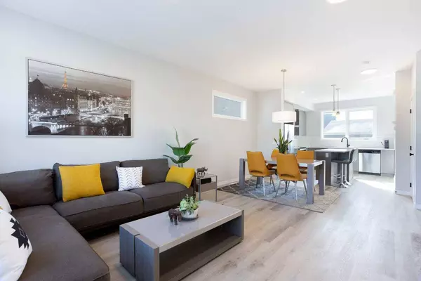 61 Magnolia Parade SE, Calgary, AB T3M 3E5