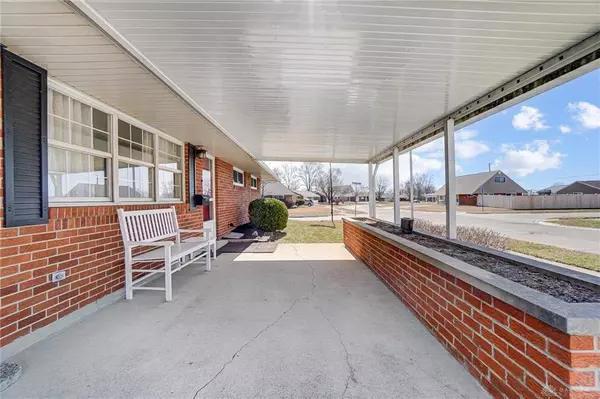 5800 Rosebury Drive, Dayton, OH 45424