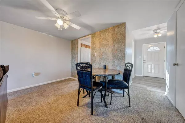 109 Southampton DR, Vinton, VA 24179