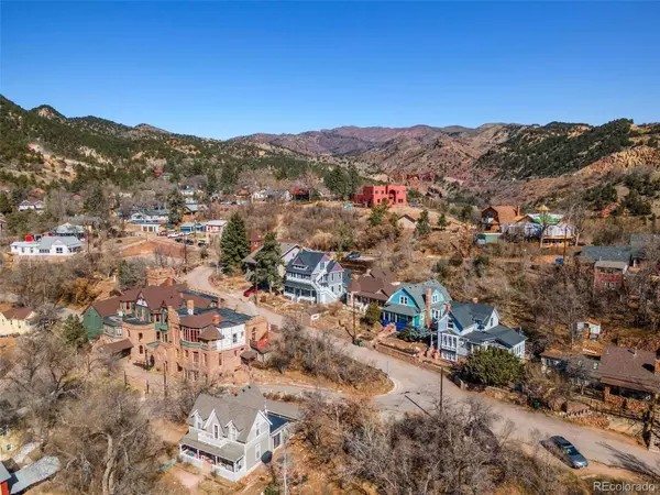 108 Capitol Hill AVE, Manitou Springs, CO 80829