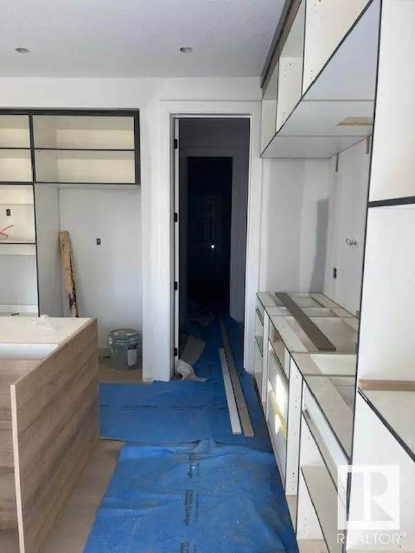 33 EDEN LI, Fort Saskatchewan, AB T8L 0Z2