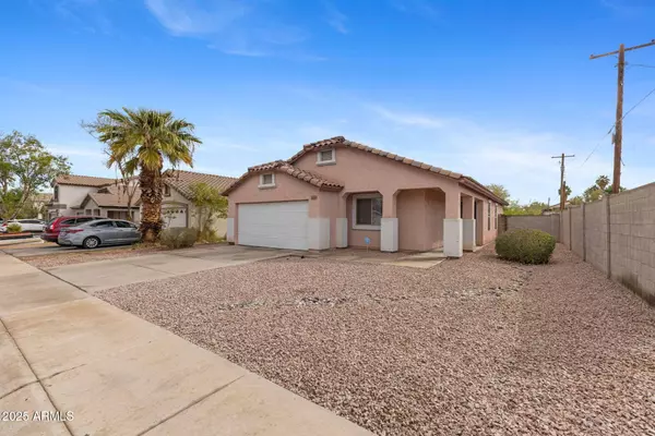 5819 S 10TH Street, Phoenix, AZ 85040