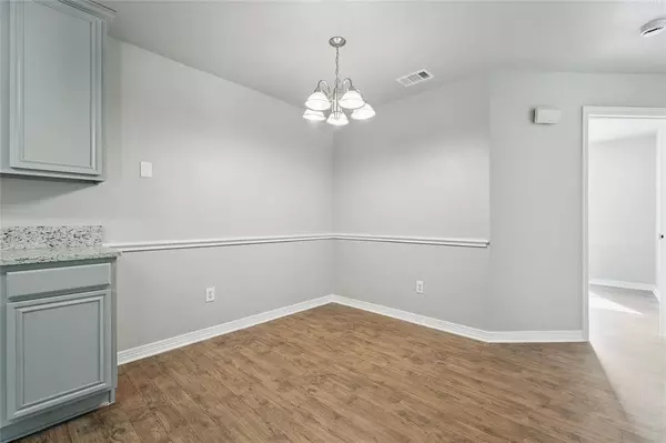 2749 Malibu Court, Glenn Heights, TX 75154