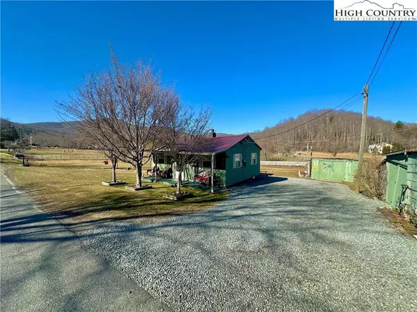 122 Church Hollow RD, Boone, NC 28607