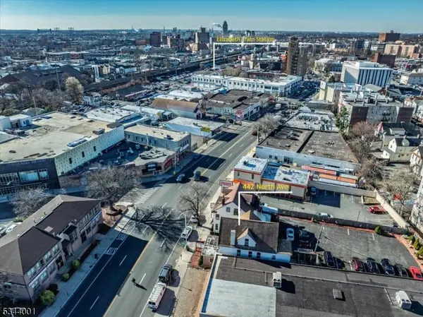 442 N Broad St, Elizabeth City, NJ 07208