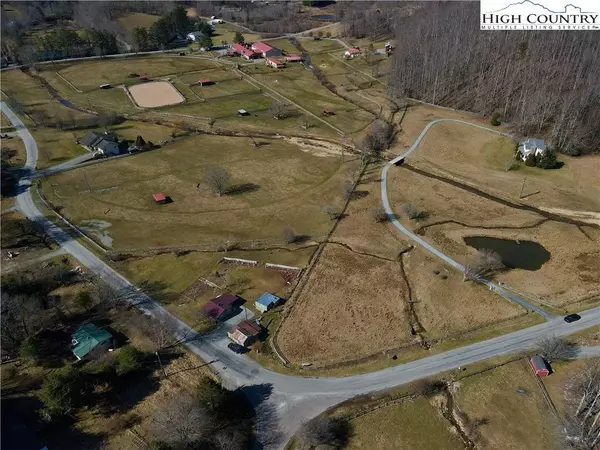 122 Church Hollow RD, Boone, NC 28607