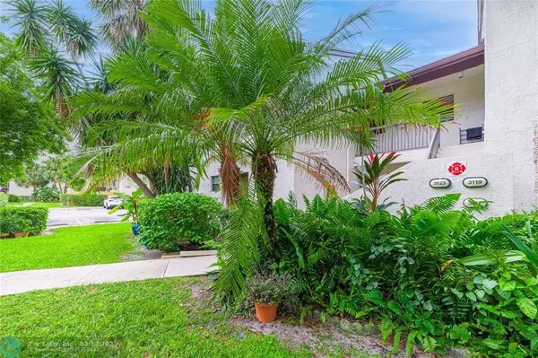 3119 Cocoplum Circle  #33105, Coconut Creek, FL 33063