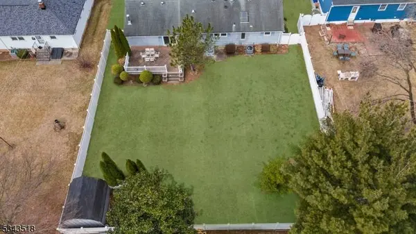 52 Meehan Ave, Raritan Boro, NJ 08869