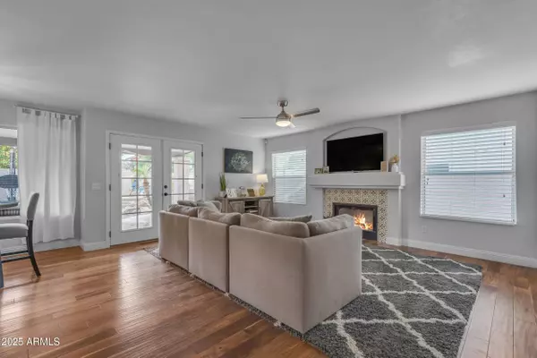 5615 W TONOPAH Drive, Glendale, AZ 85308