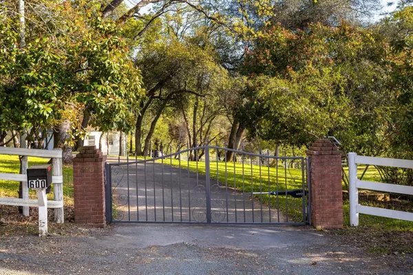 600 Janet CT, Newcastle, CA 95658