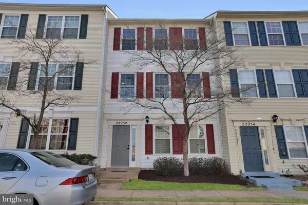 22952 REGENT TER, Sterling, VA 20166