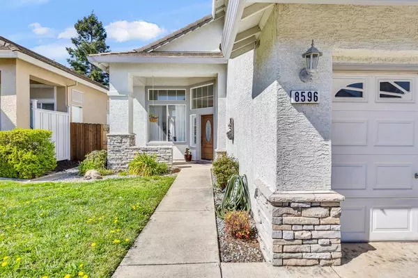 8596 Blue Maiden WAY, Elk Grove, CA 95624