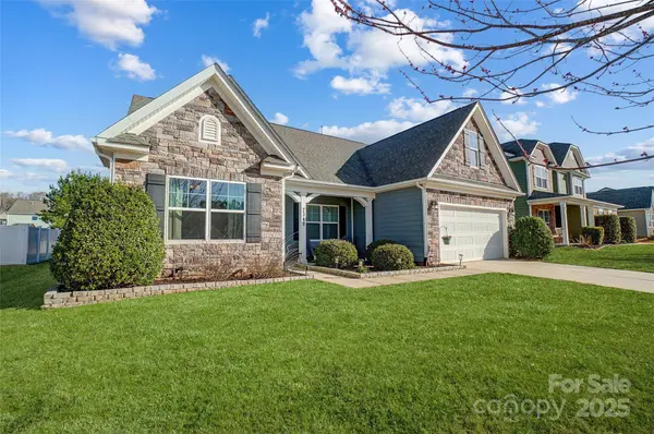 7348 Adirondack DR, Denver, NC 28037