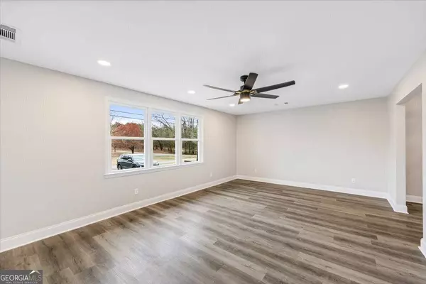 105 Pineview DR, Macon, GA 31217