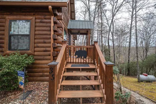 35 Relaxed Path, Murphy, NC 28906