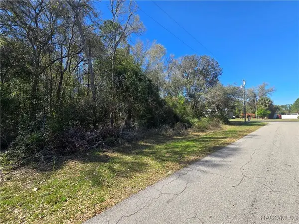 8640 W Basilico ST, Crystal River, FL 34428