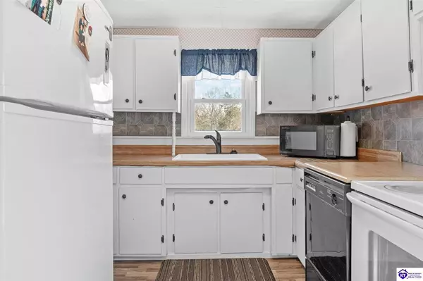 448 James Duvall Lane, Cecilia, KY 42724