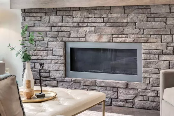 153 Auburn Shores LNDG SE, Calgary, AB T3M 1T5