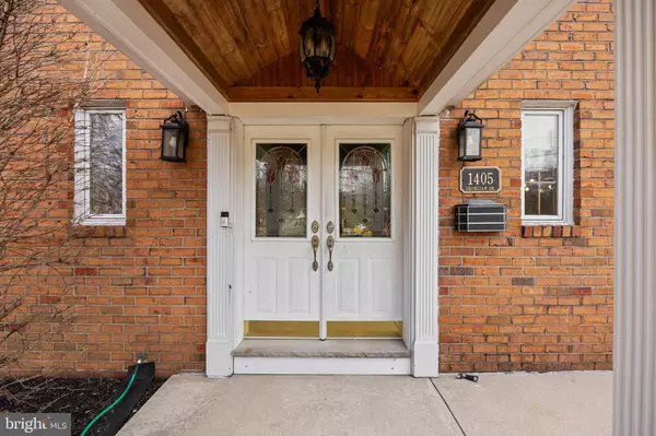 1405 GEORGIAN DR, Moorestown, NJ 08057