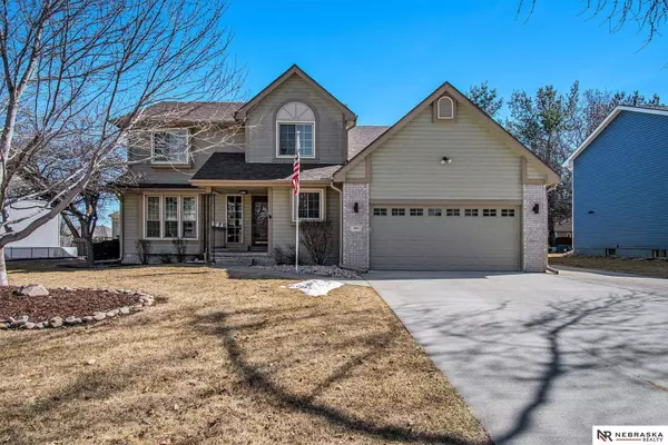 309 Fall Creek Road, Papillion, NE 68133