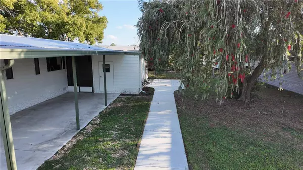 602 JASON DR, Lady Lake, FL 32159