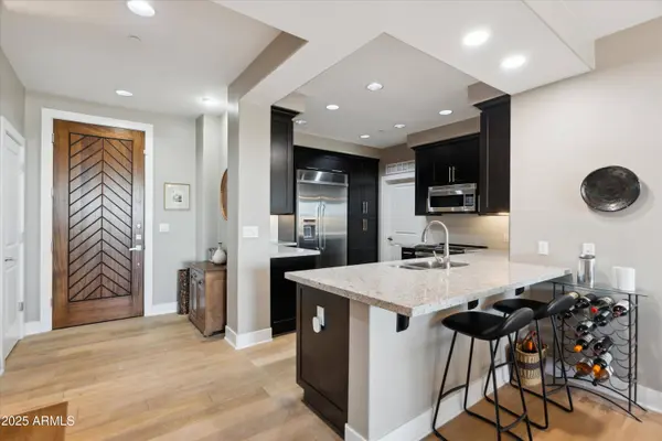 4805 N WOODMERE FAIRWAY -- #2006, Scottsdale, AZ 85251