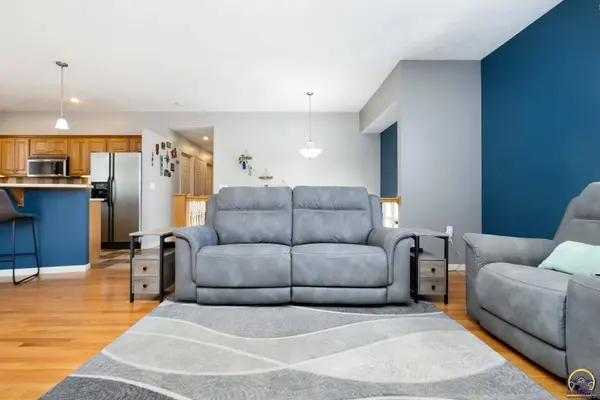 3613 Everett Pl, Manhattan, KS 66503