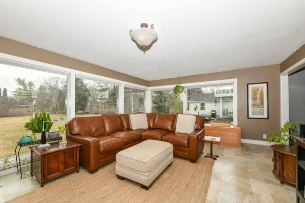 3521 N Main, North Bay, WI 53402