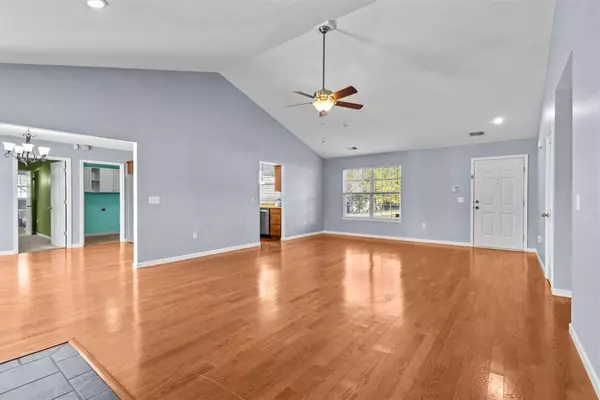 305 Windy Knoll CT, Westminster, SC 29693