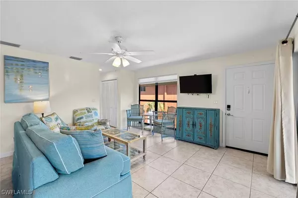 1811 Olde Middle Gulf DR #1, Sanibel, FL 33957