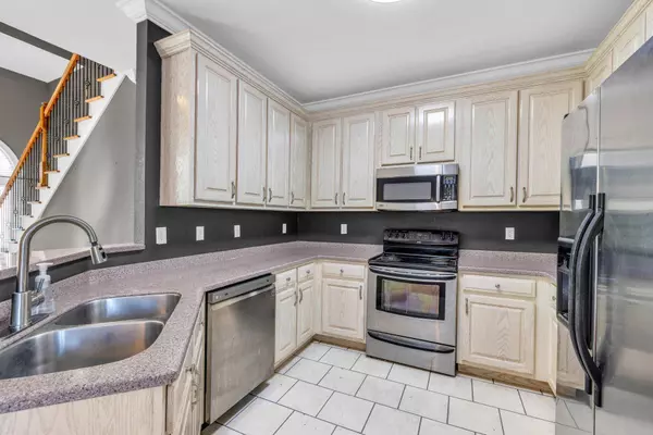 2535 Waterhaven DR, Chattanooga, TN 37406