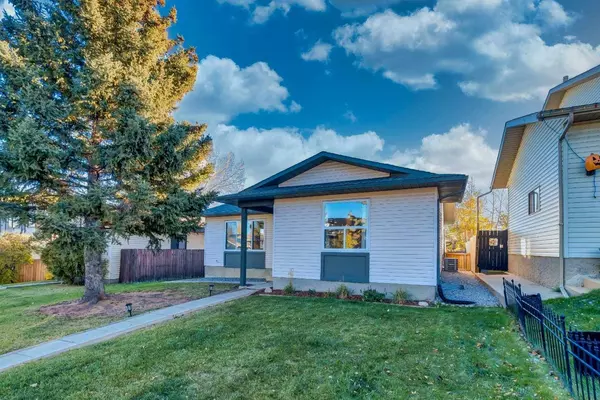 60 Beddington WAY NE, Calgary, AB T3K 1M9