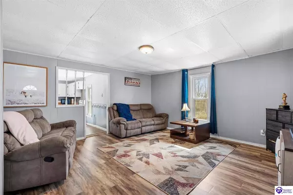 448 James Duvall Lane, Cecilia, KY 42724