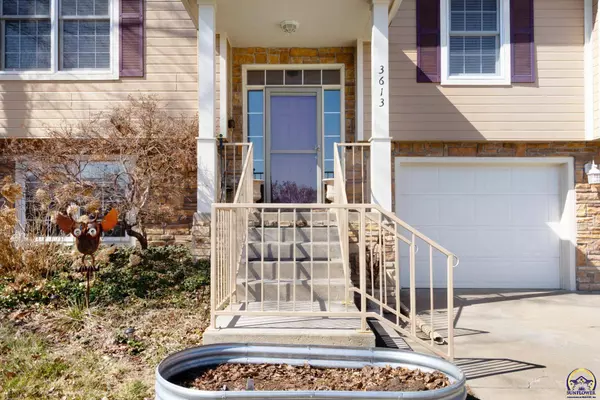 3613 Everett Pl, Manhattan, KS 66503