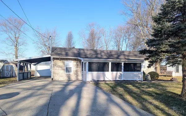 3457 Virginia Dr, Amelia, OH 45102