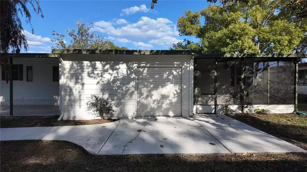 602 JASON DR, Lady Lake, FL 32159