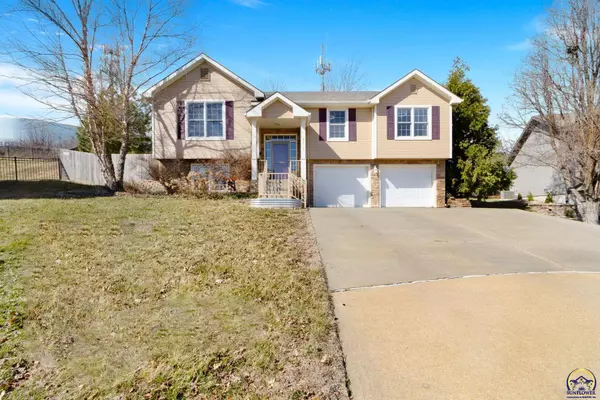 3613 Everett Pl, Manhattan, KS 66503