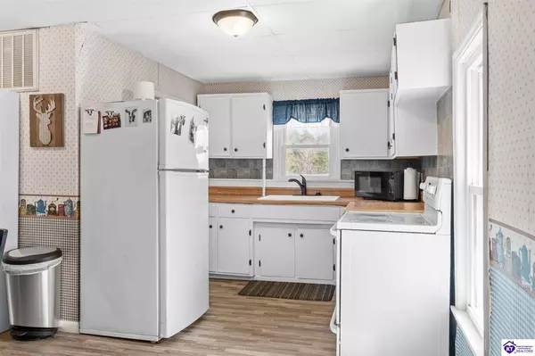 448 James Duvall Lane, Cecilia, KY 42724