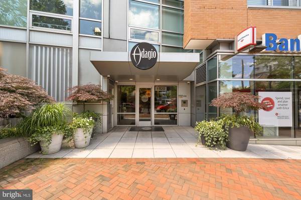 6820 WISCONSIN AVE #6009, Chevy Chase, MD 20815