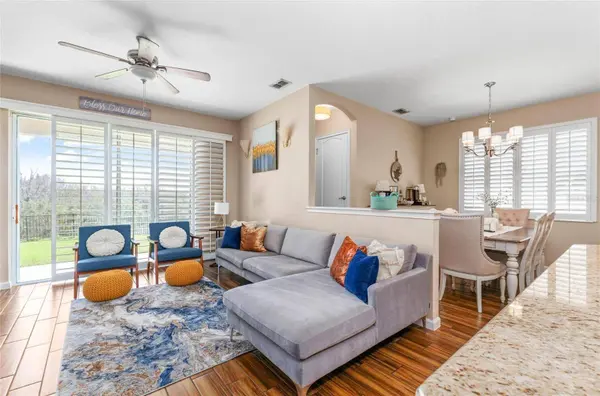 2300 NATOMA BLVD, Mount Dora, FL 32757