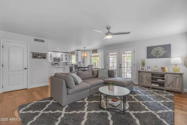 5615 W TONOPAH Drive, Glendale, AZ 85308