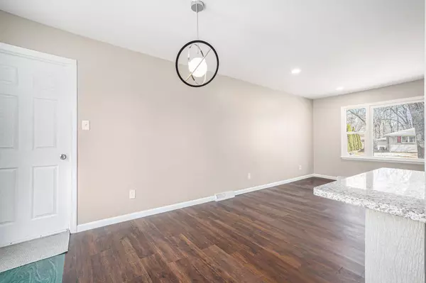 2366 Saturn ST, Portage, IN 46368