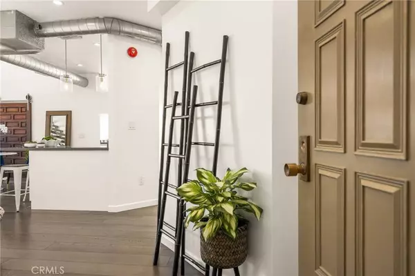 660 N Sweetzer AVE #302, Los Angeles, CA 90048