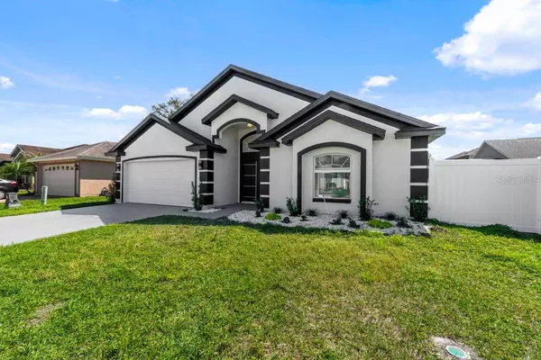 1060 JAYBEE AVE, Davenport, FL 33897